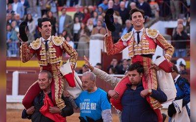 Puerta Grande en Mérida para la genialidad de Talavante y la capacidad de Roca Rey
