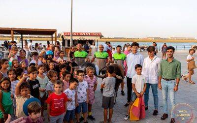La Merced fomenta la tauromaquia entre los más pequeños con un exitoso ‘Encierro Infantil’