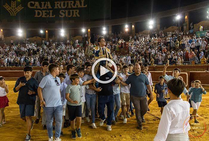 Rotunda actuación, con cuatro orejas, de Roca Rey en Huelva