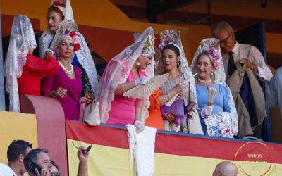 “Ambiente Colombino” Cuarto festejo de la feria tras el objetivo de Cristina de la Rosa