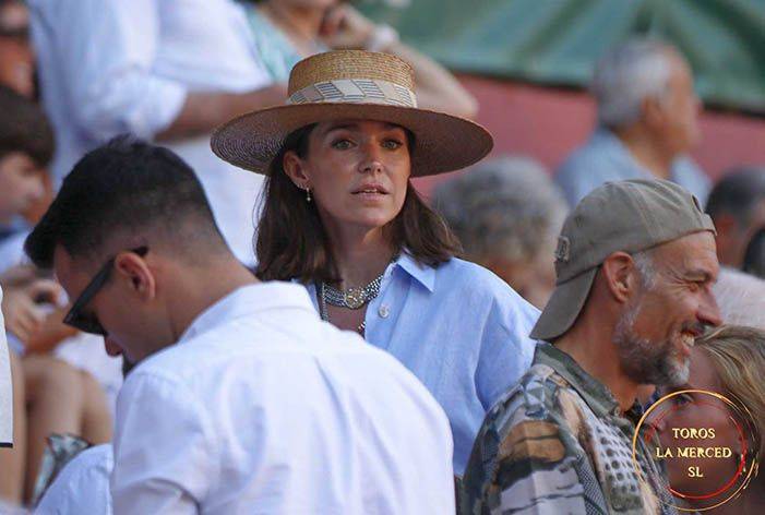 “Ambiente Colombino” Quinto festejo de la feria tras el objetivo de Cristina de la Rosa