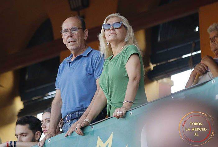 “Ambiente Colombino” Sexto y último festejo de la feria tras el objetivo de Cristina de la Rosa