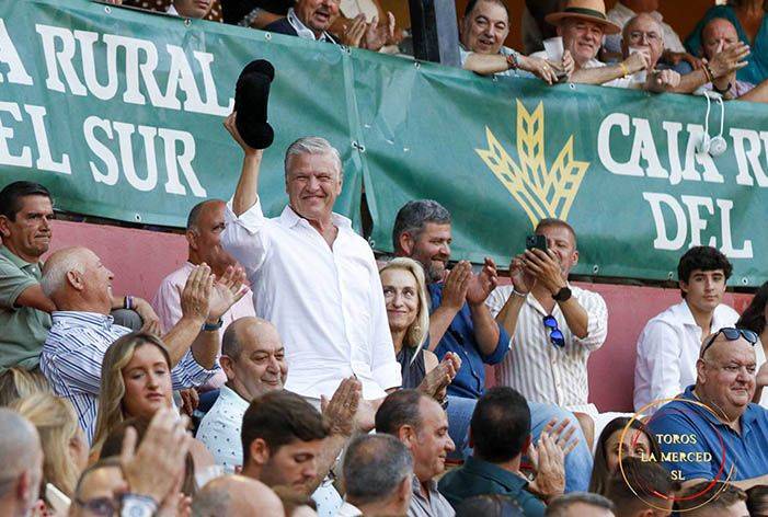 “Ambiente Colombino” Tercer festejo de la feria tras el objetivo de Cristina de la Rosa