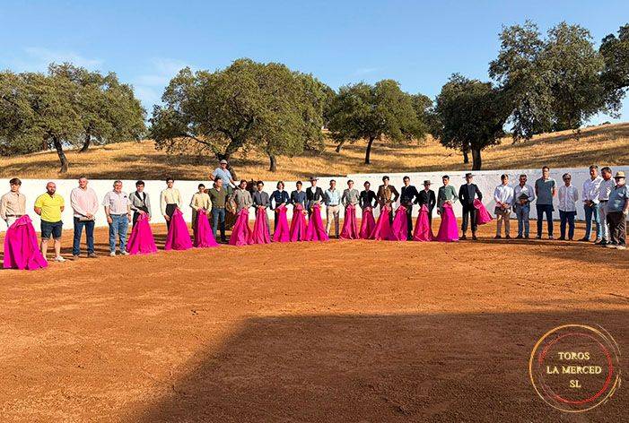 Siete jóvenes sin caballos trenzarán en paseíllo en la VI edición de Huelva es Torera: “Objetivo, La Merced”