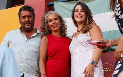 “Ambiente Colombino” Tras el objetivo de Cristina de la Rosa / Tercer festejo de la feria