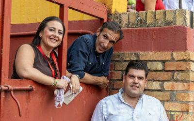 “Ambiente Colombino” Tras el objetivo de Cristina de la Rosa / Quinto festejo de la feria